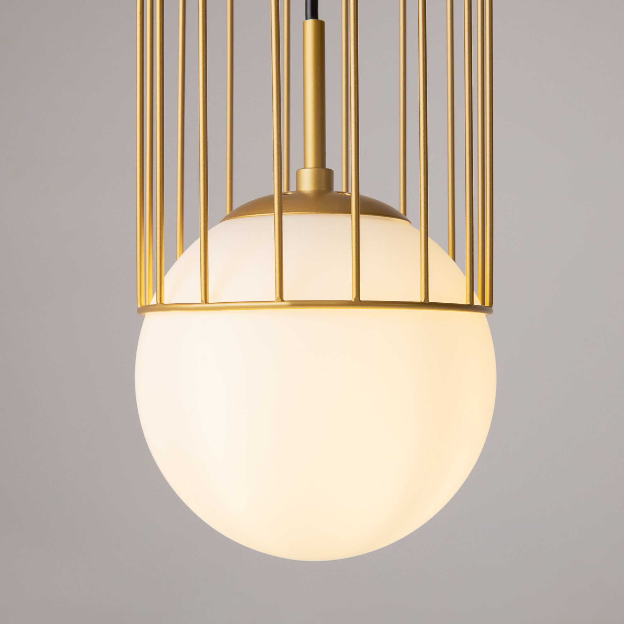 картинка Подвесной светильник Maytoni Telford P362PL-01G от магазина pro-decor.kz