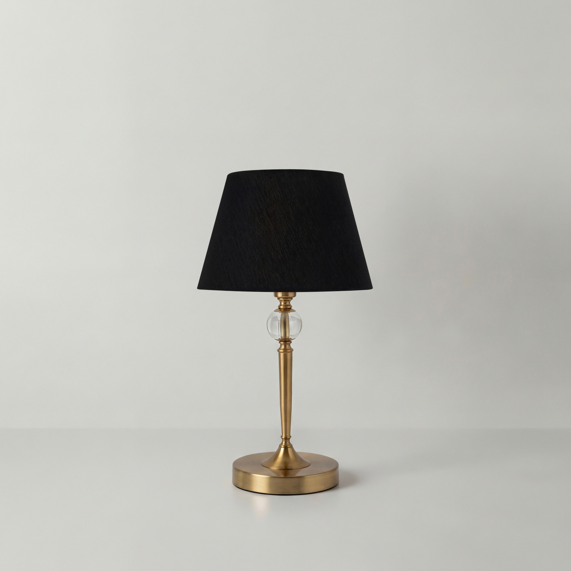 картинка Настольный светильник Freya FR5190TL-01BS от магазина pro-decor.kz