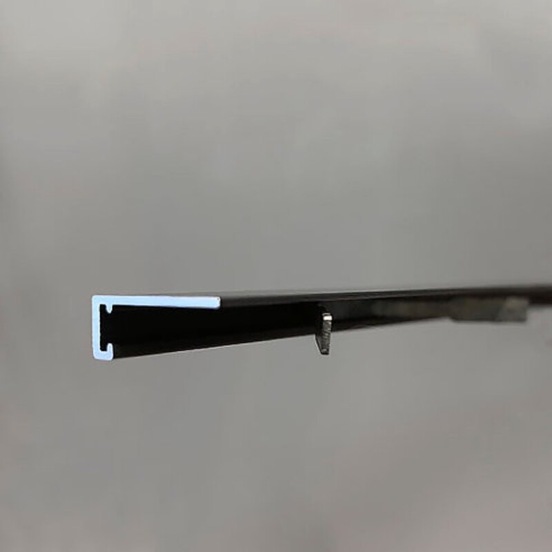 Скобки для микроплинтуса SM-01