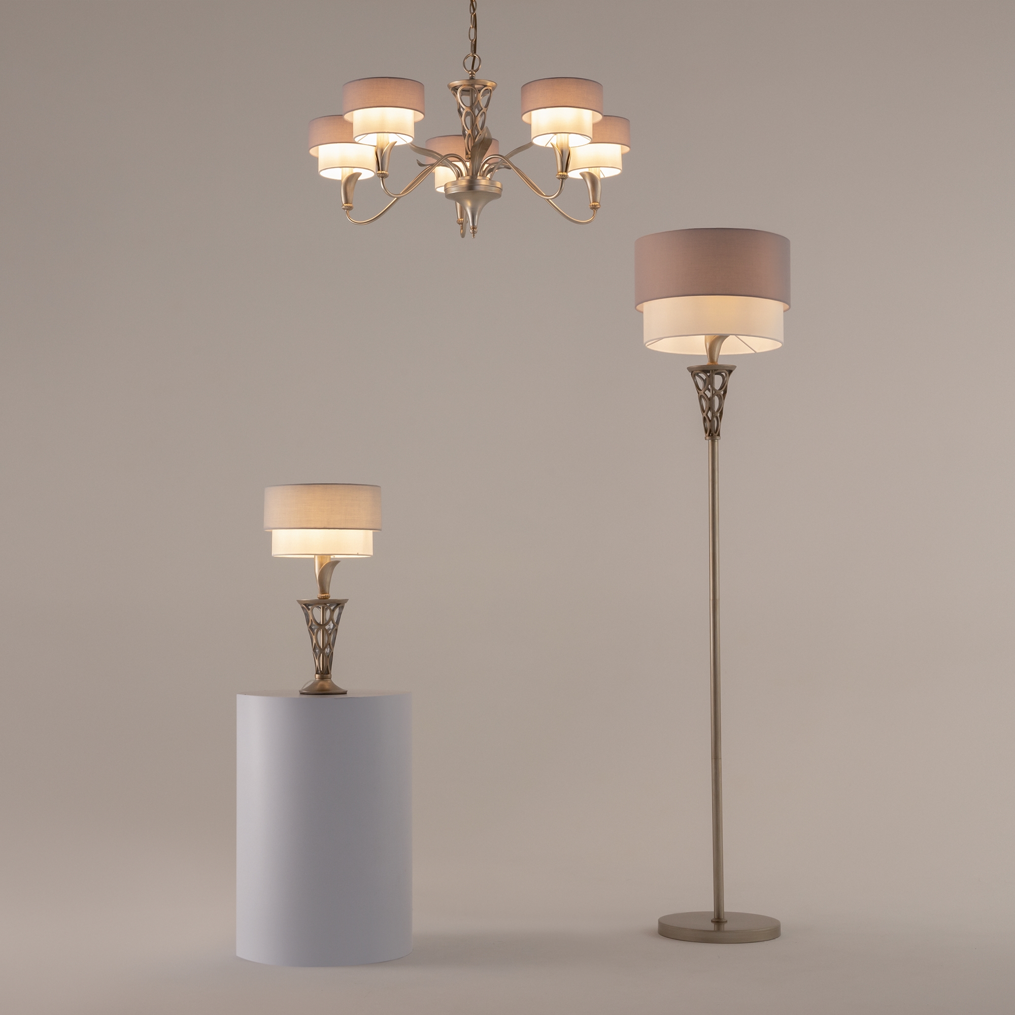 картинка Настольная лампа Maytoni Lillian H311-11-G от магазина pro-decor.kz