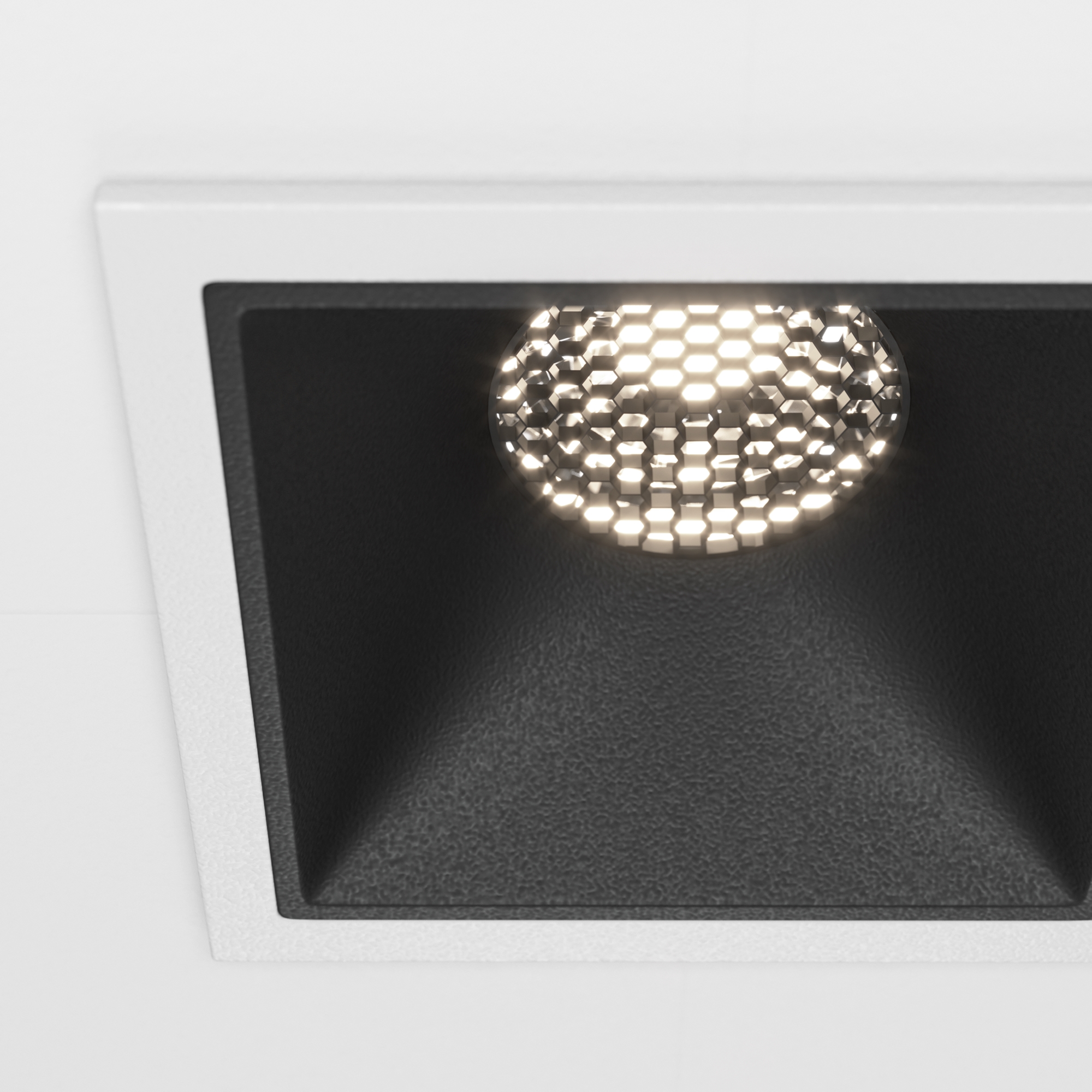 картинка Встраиваемый светильник Technical DL043-01-10W4K-SQ-WB от магазина pro-decor.kz