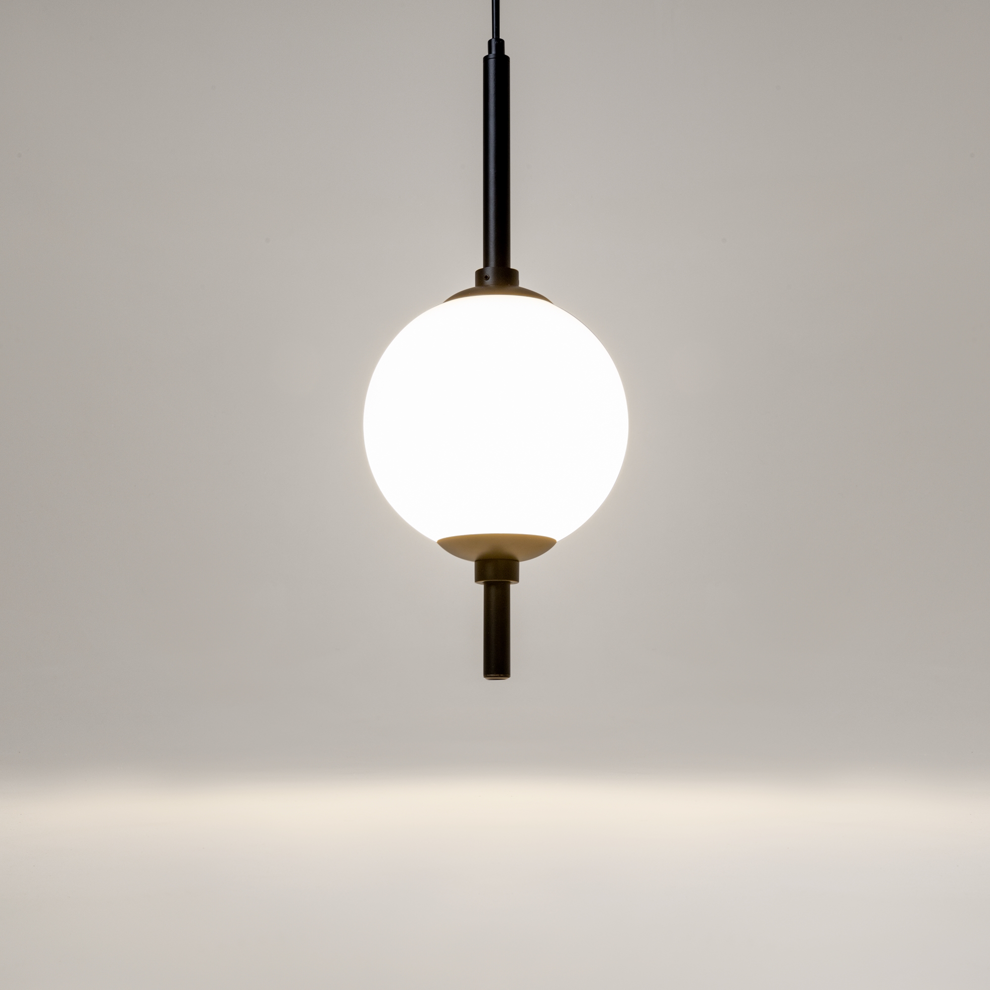 картинка Подвесной светильник Maytoni Z020PL-L6B3K от магазина pro-decor.kz