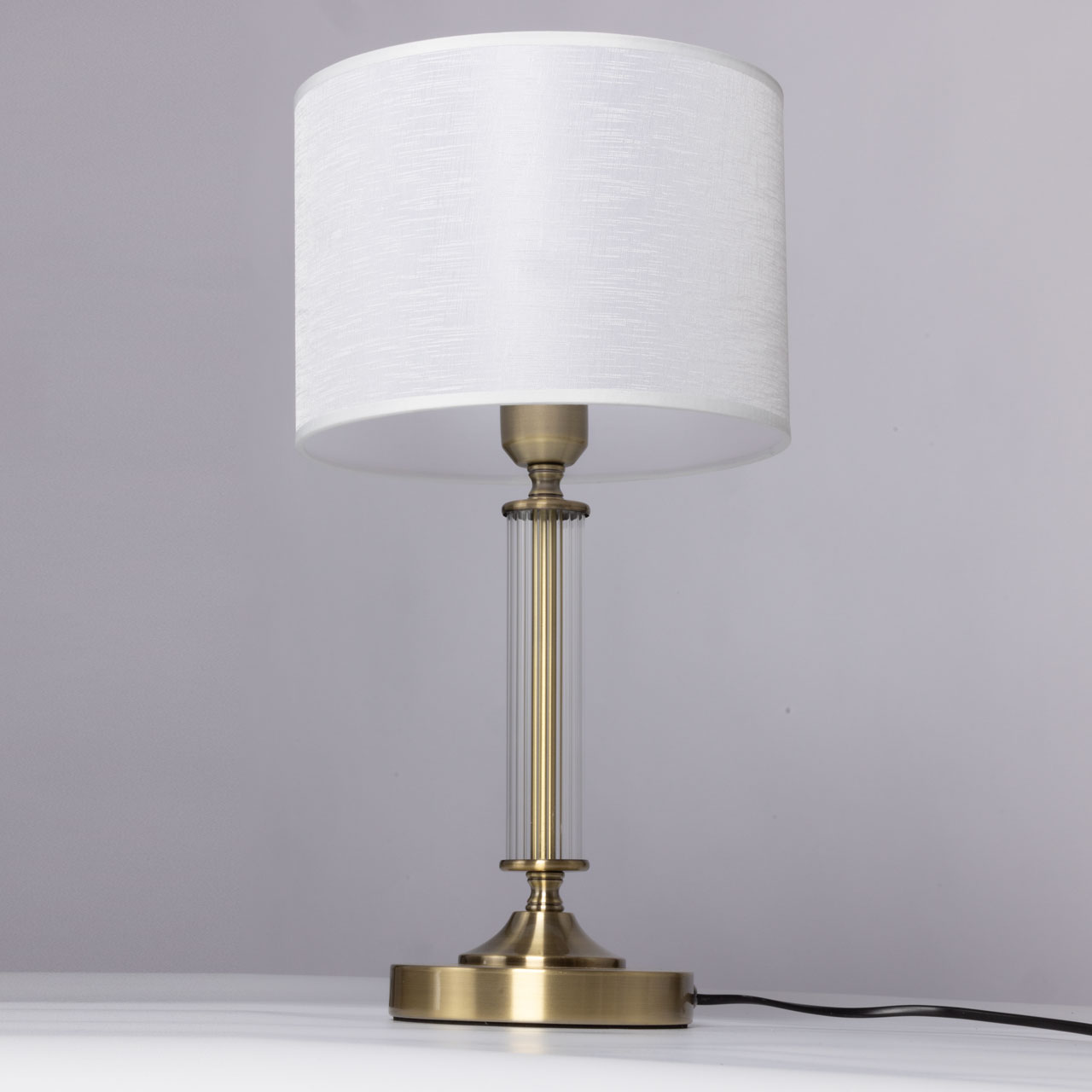 картинка 667033201 MW-light Конрад Настольная лампа от магазина pro-decor.kz