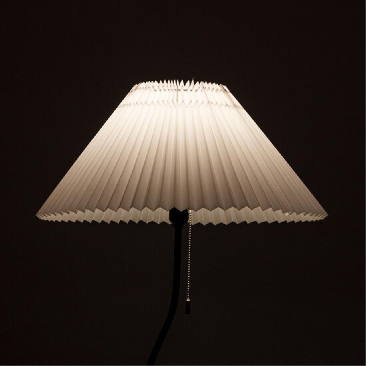картинка Торшер Arte Lamp AGATHA A5069PN-1BK магазин pro-decor.kz являющийся официальным дистрибьютором в Казахстане картинка Торшер Arte Lamp AGATHA A5069PN-1BK от магазина pro-decor.kz
