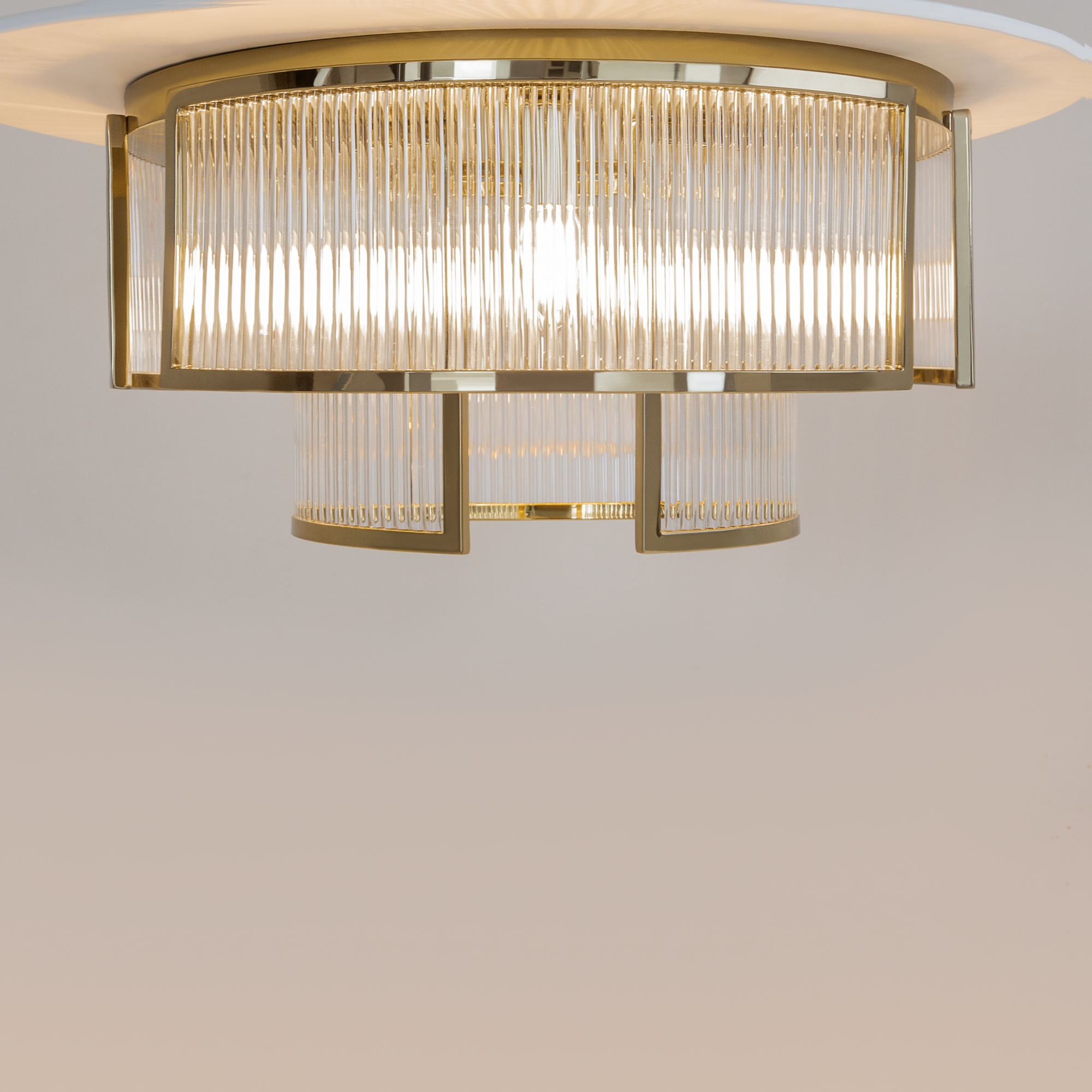 картинка Потолочный светильник Maytoni MOD174CL-06G от магазина pro-decor.kz