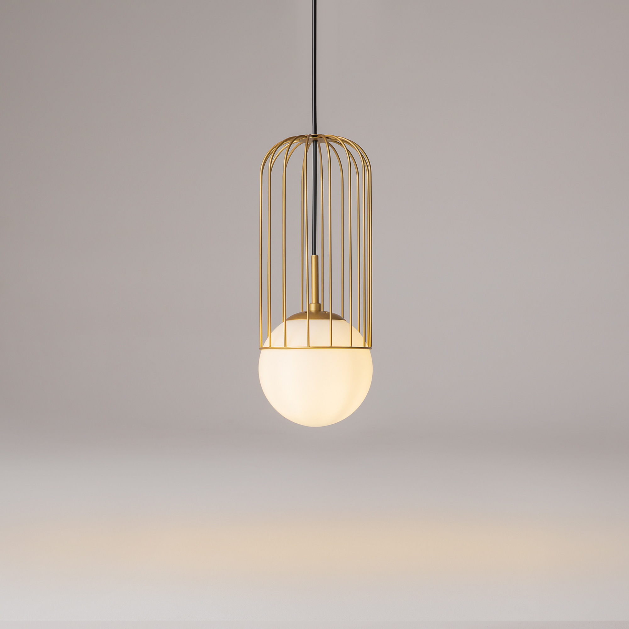 картинка Подвесной светильник Maytoni Telford P362PL-01G от магазина pro-decor.kz