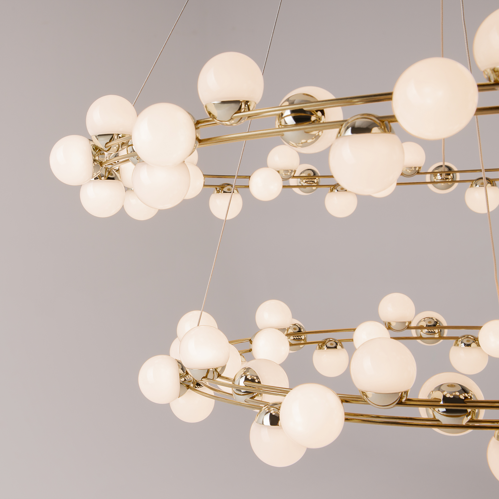 картинка Подвесной светильник Maytoni MOD081PL-L84G3K от магазина pro-decor.kz