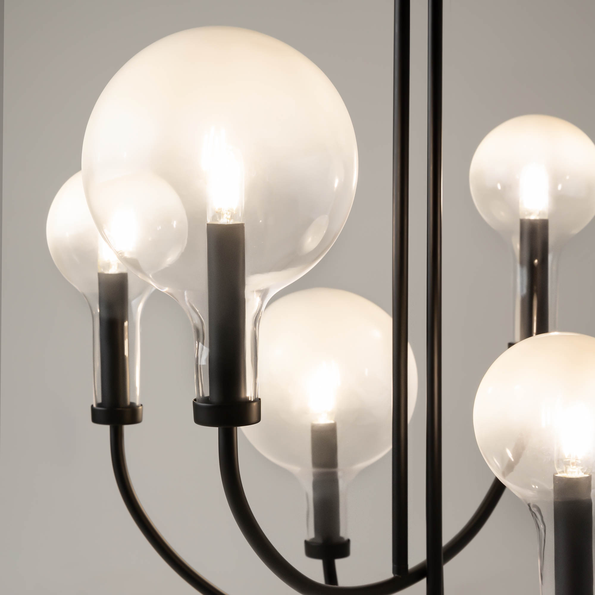 картинка Люстра Maytoni MOD333PL-06B от магазина pro-decor.kz