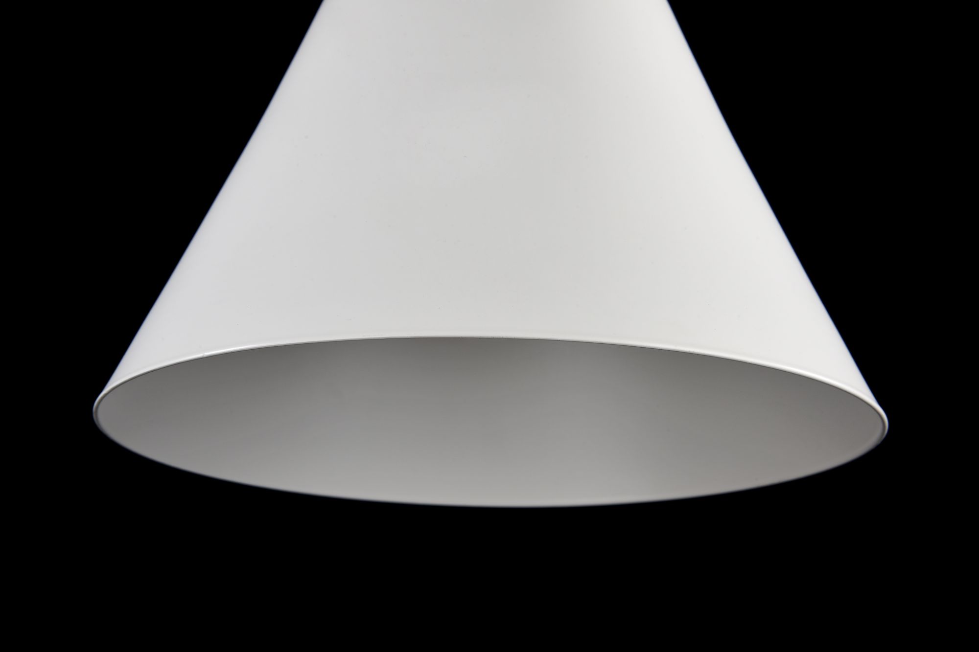 картинка Подвесной светильник Maytoni Bicones P359-PL-01-W от магазина pro-decor.kz