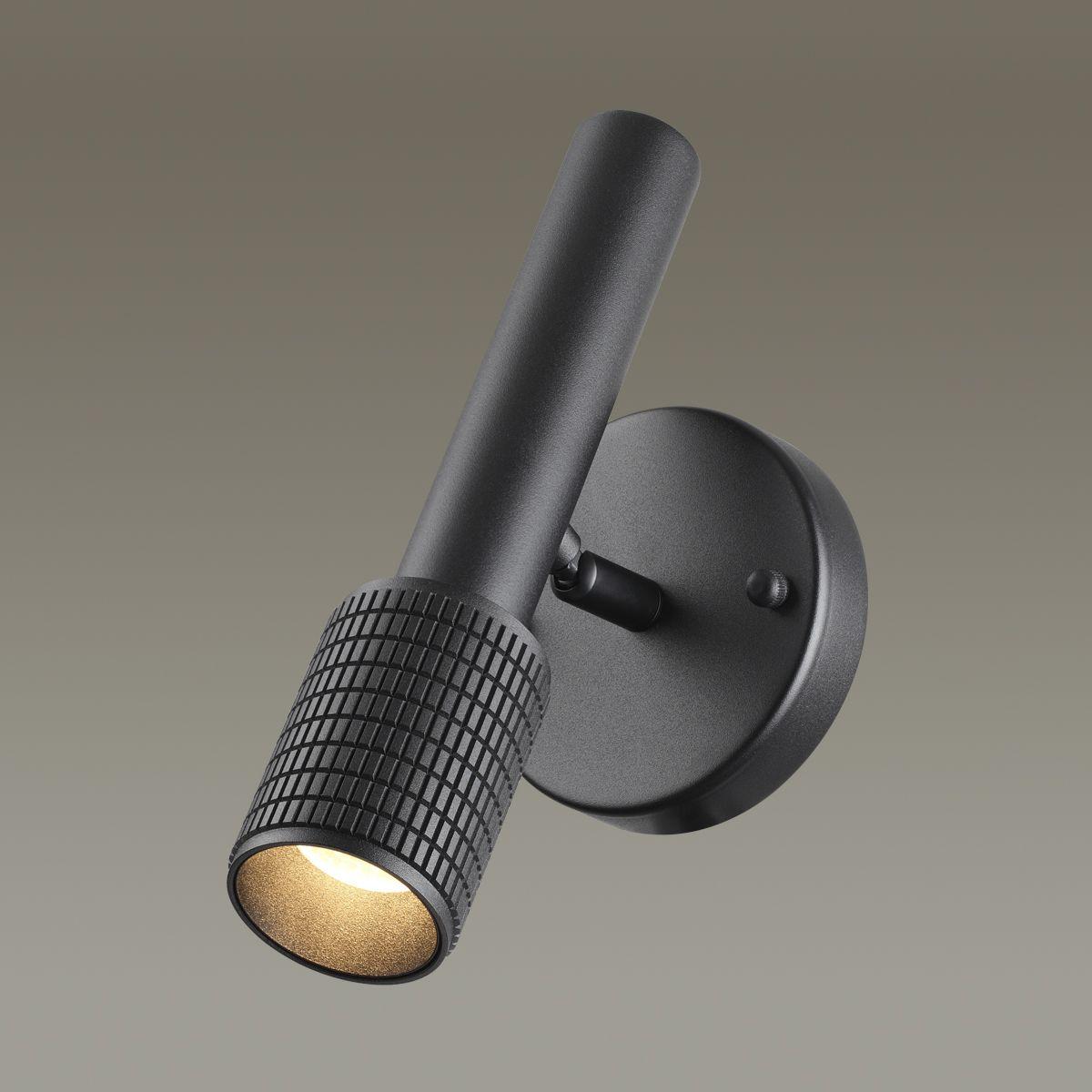 картинка Спот Odeon Light Hightech Mehari 4238/1W от магазина pro-decor.kz