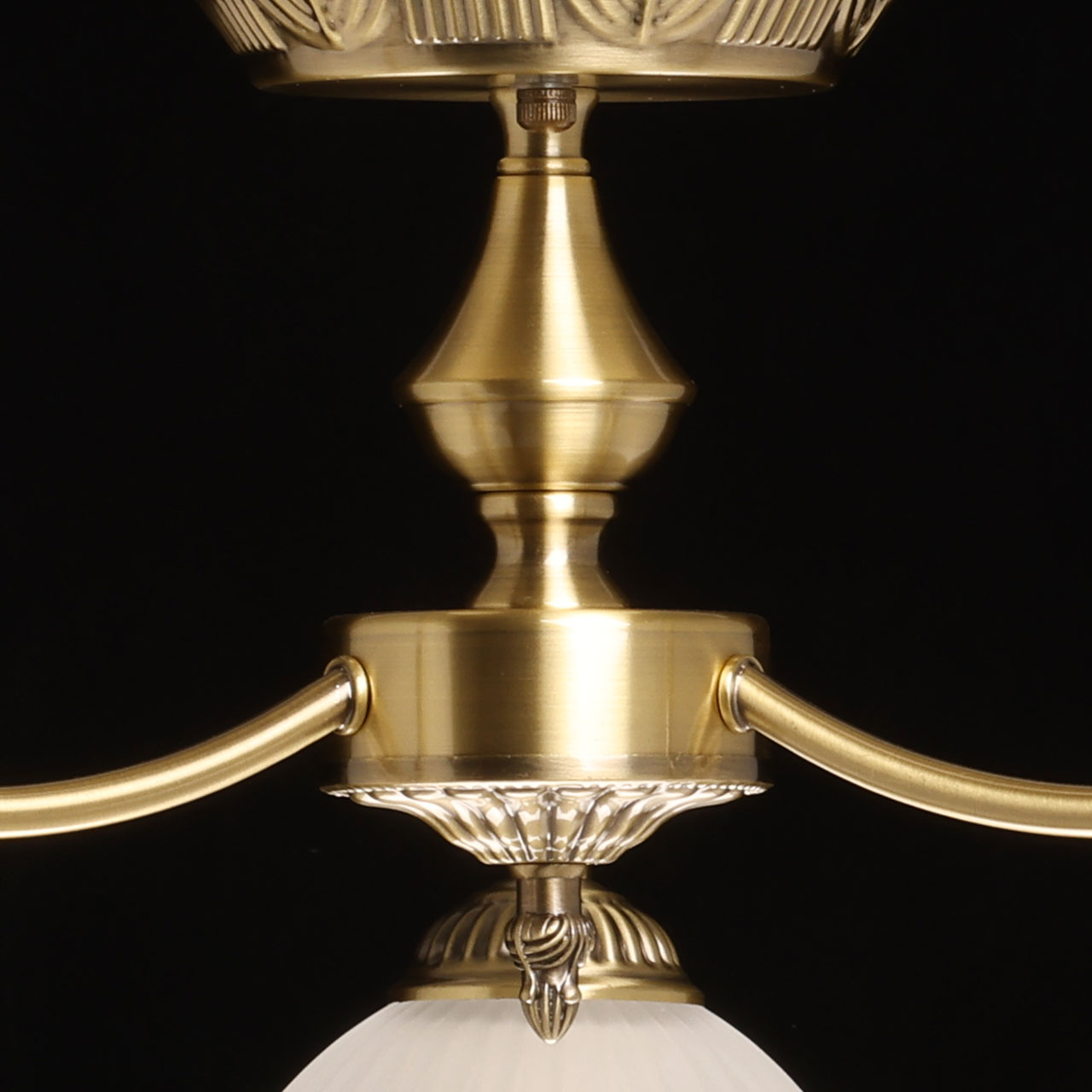 картинка 318015503 Олимп MW-light Потолочная люстра от магазина pro-decor.kz