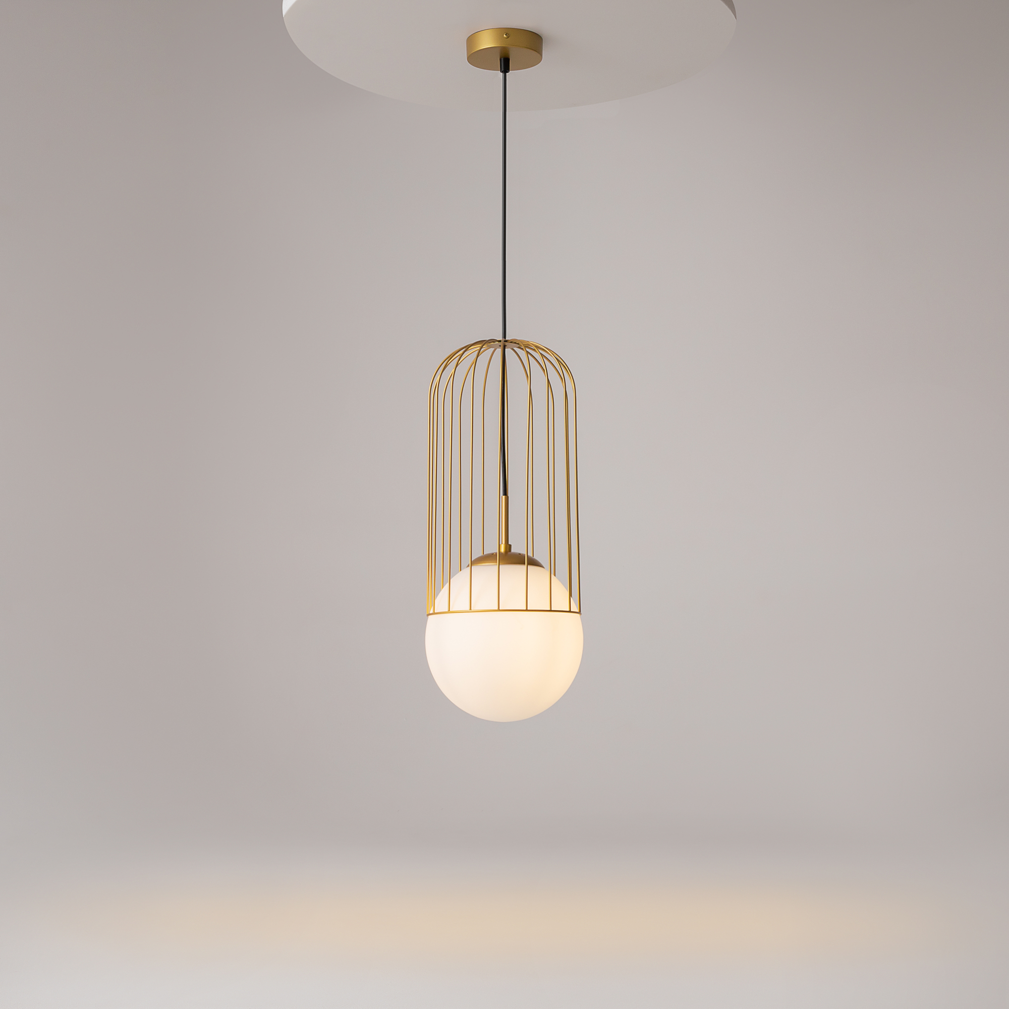 картинка Подвесной светильник Maytoni Telford P363PL-01G от магазина pro-decor.kz