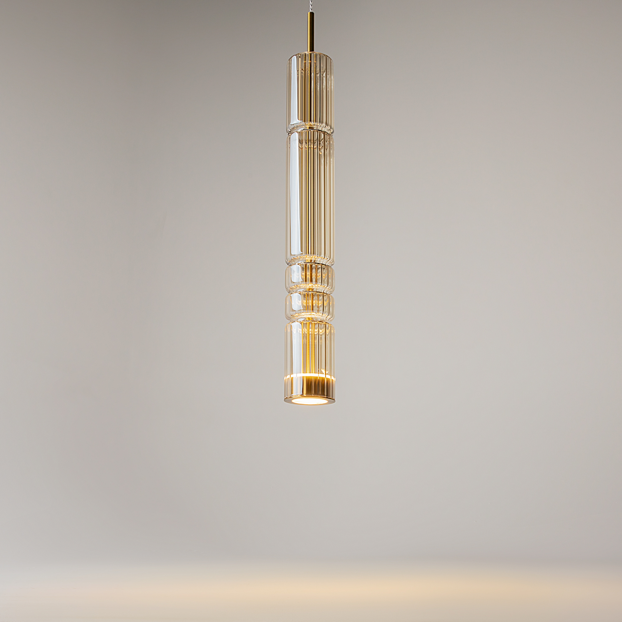 картинка Подвесной светильник Maytoni MOD272PL-L12BS3K от магазина pro-decor.kz