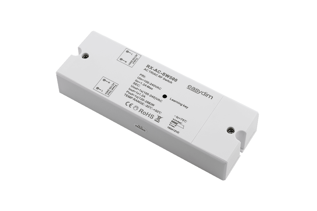 картинка Беспроводной выключательRX-AC-SW500 220В 500Вт от магазина pro-decor.kz