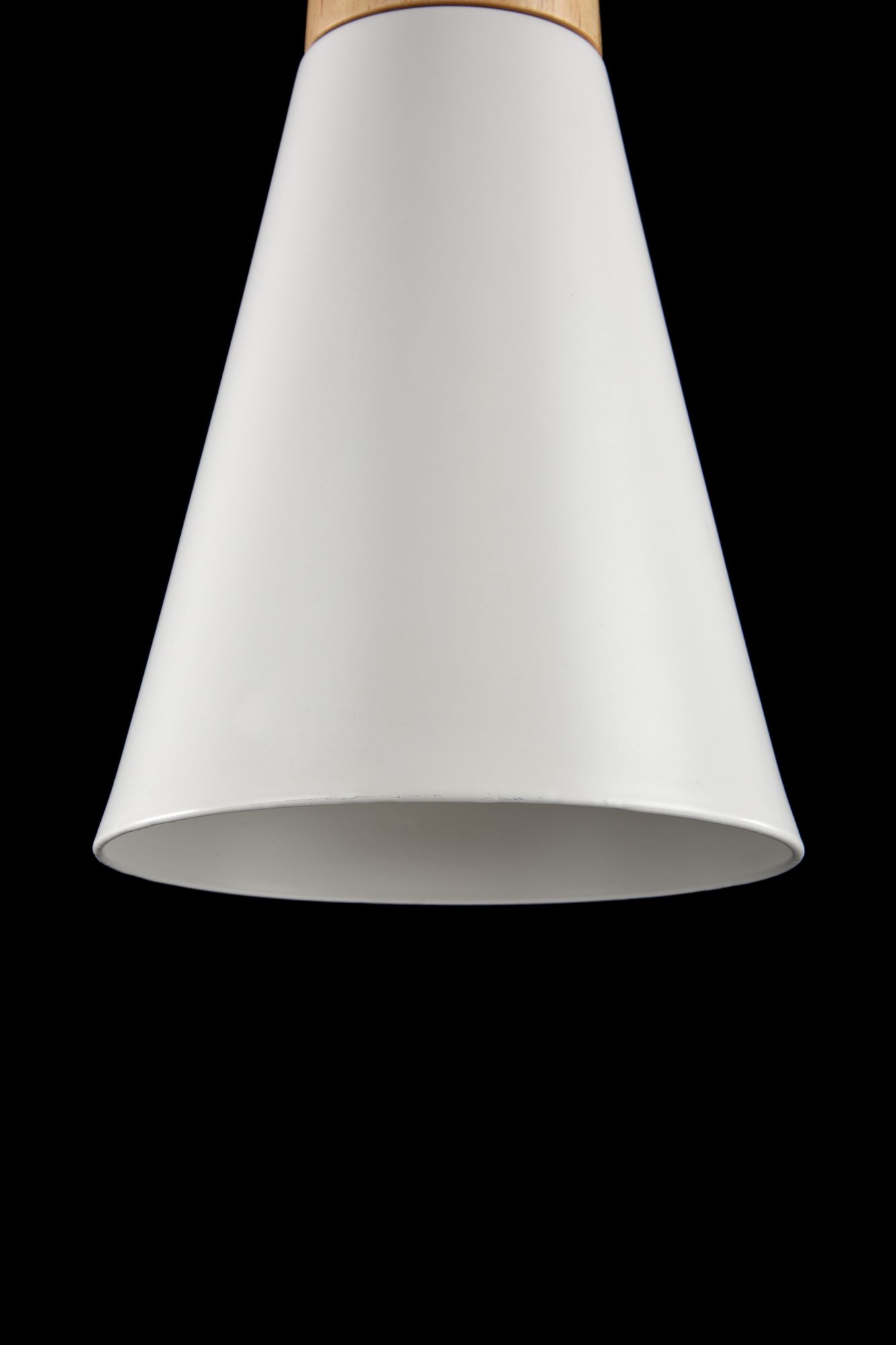 картинка Подвесной светильник Maytoni Bicones P359-PL-140-W от магазина pro-decor.kz