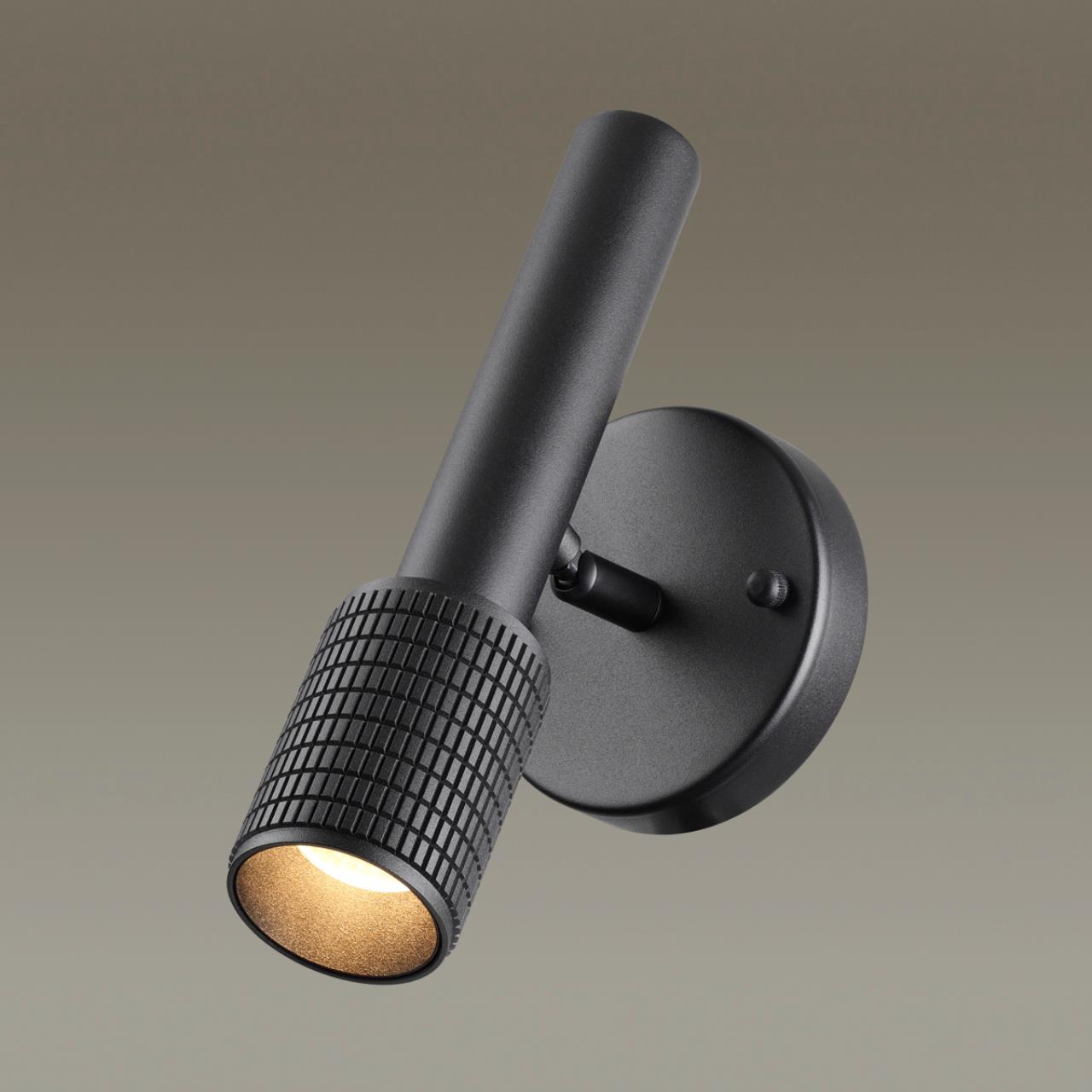картинка Спот Odeon Light Hightech Mehari 4238/1W от магазина pro-decor.kz