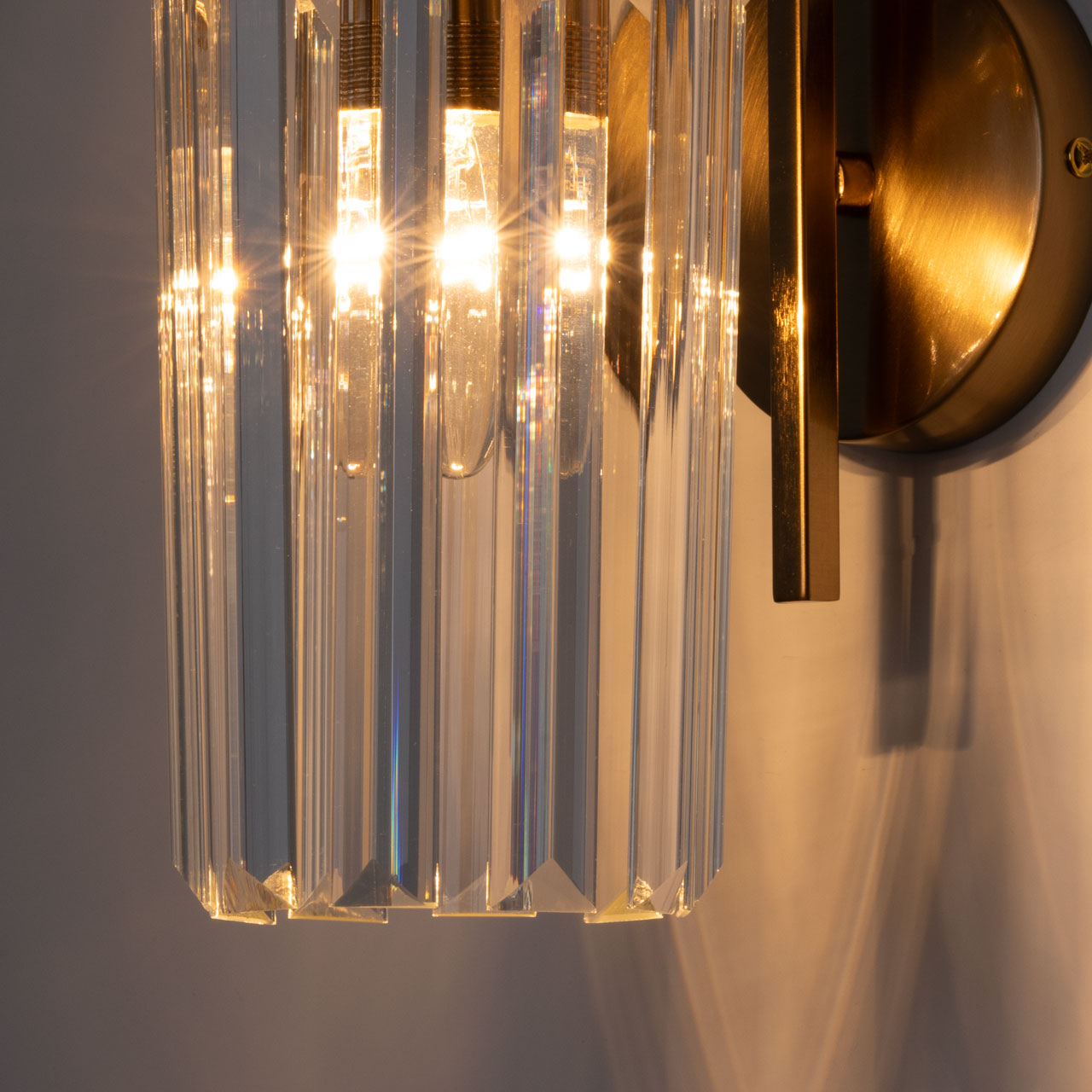 картинка 642029101 MW-light Аделард Настенный светильник от магазина pro-decor.kz