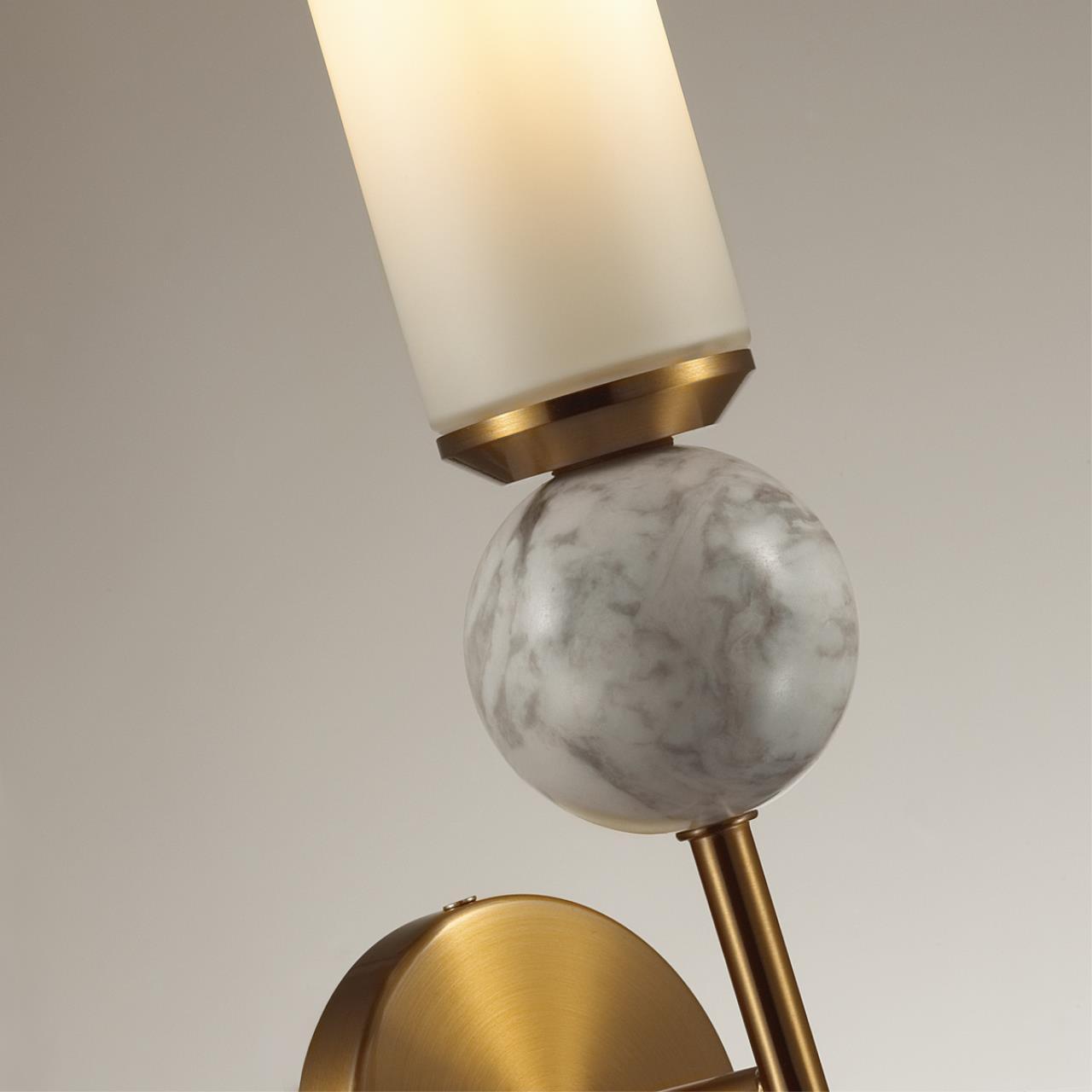 картинка 4359/1W Odeon Light Настенный светильник LOLLA от магазина pro-decor.kz
