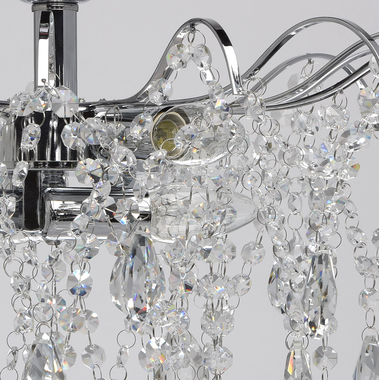 картинка Потолочная люстра MW-Light Бриз 464017306 от магазина pro-decor.kz